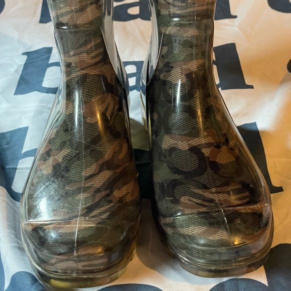 COACH RAIN BOOTS - Picture 3 of 10
